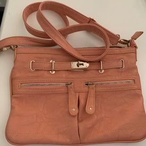 Peach cross body bag: gently used